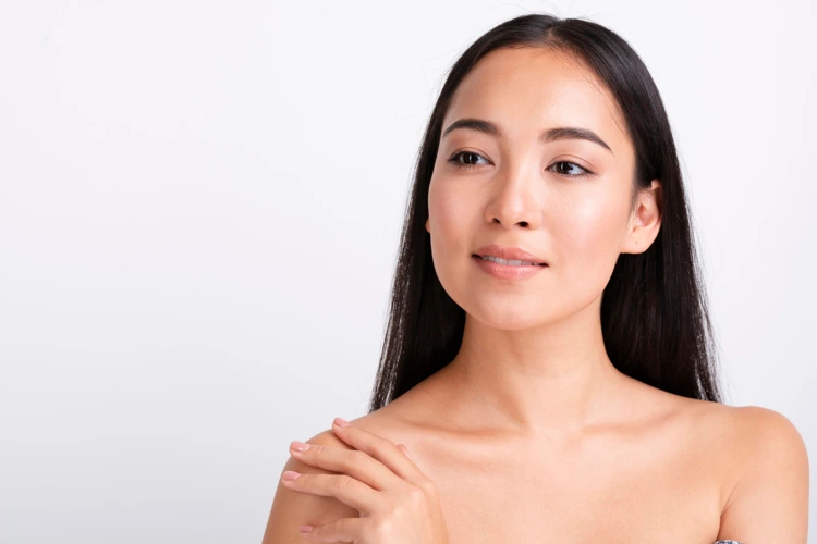 Lady with beautiful skin and fresh and smooth complexion.